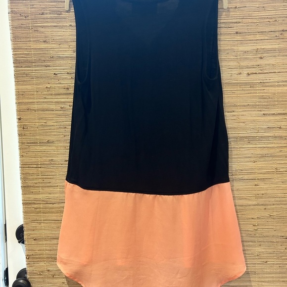 Anthropologie Black & Pink Sleeveless Blouse Sunday in Brooklyn Women’s Medium - Picture 2 of 5
